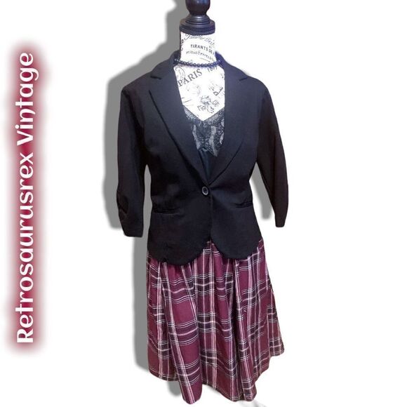 TORRID Blazer - Picture 4 of 7